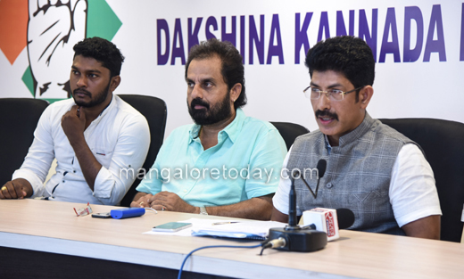 A C Vinayraj 0